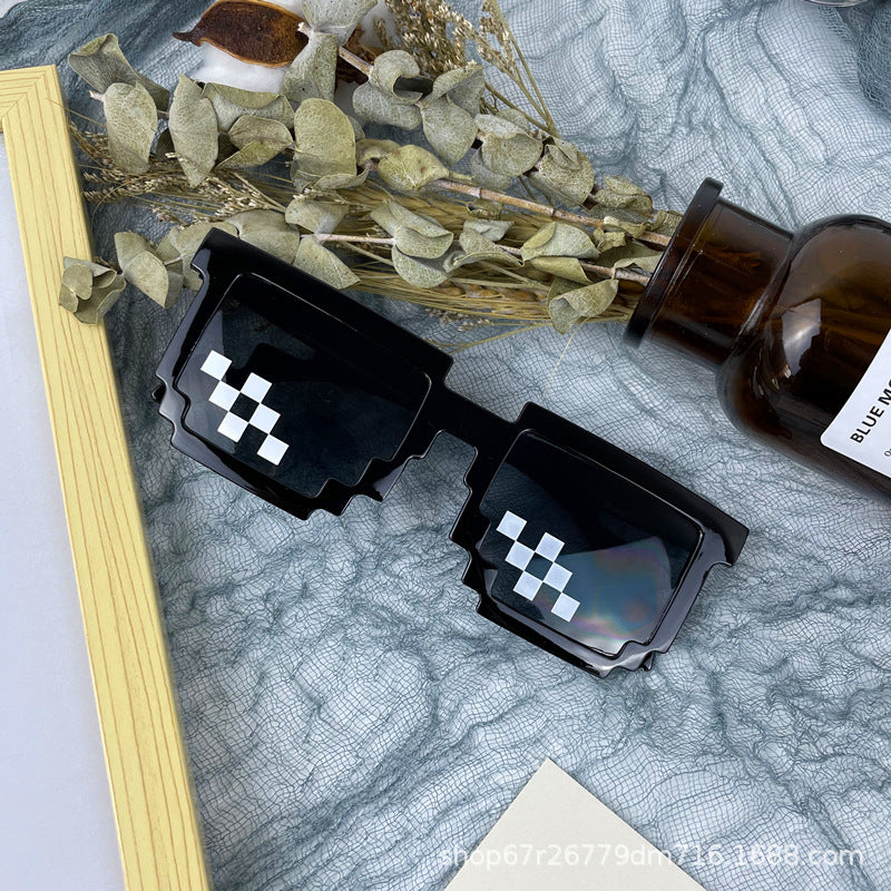 Bold Geometric Frame Sunglasses Bowlift