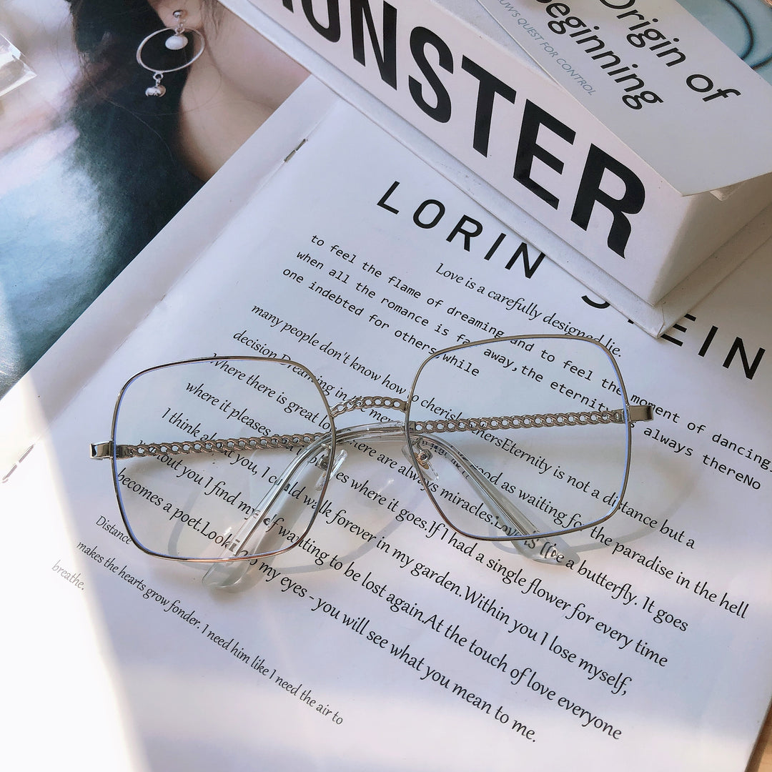 Vintage Geometric Eyeglasses Bowlift
