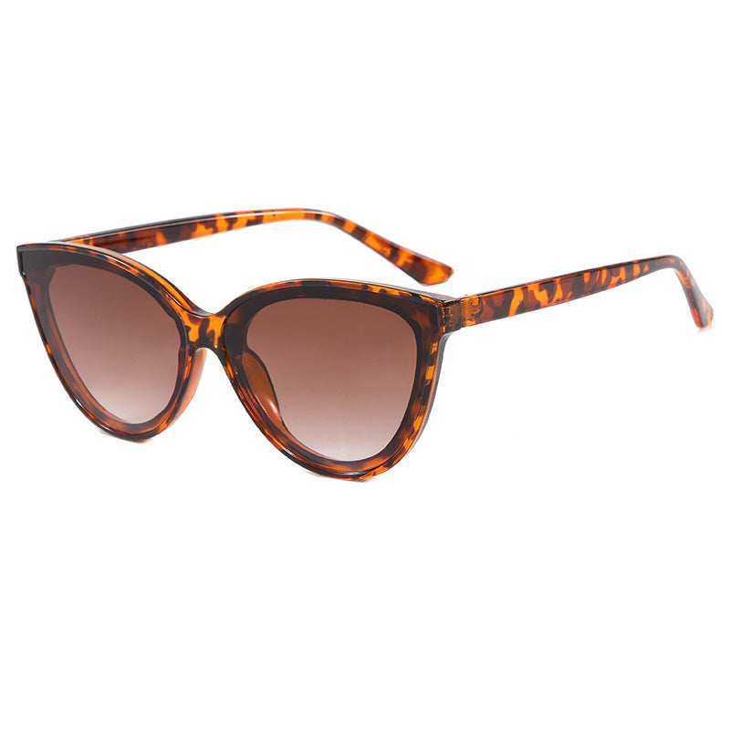 Women's Cat-Eye Sunglasses with High-Quality Frame Bowlift