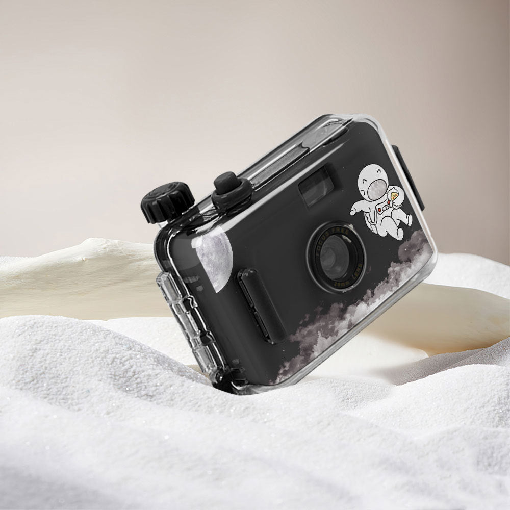 Adventure-Ready Waterproof Film Camera Bowlift