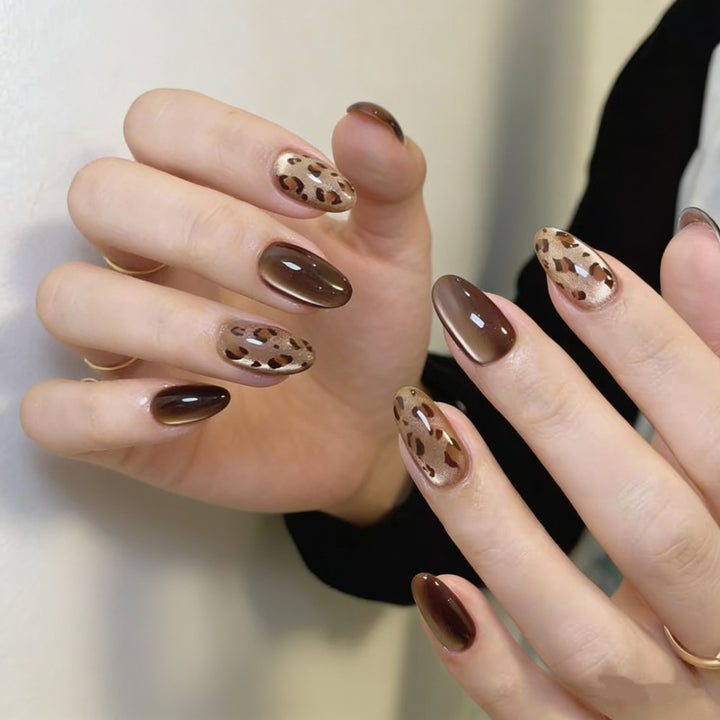 Artificial Nails in Elegant Leopard Pattern Bowlift