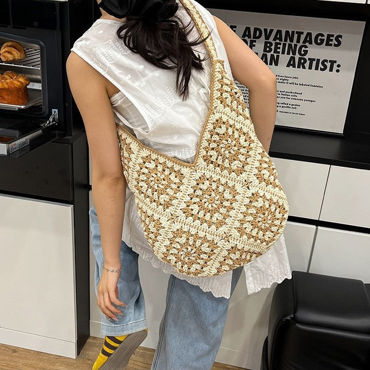 Shoulder bag with unique pattern Bowlift
