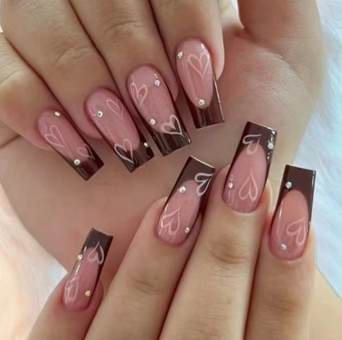 Decorative Press-On Nail Set with Heart Design Bowlift