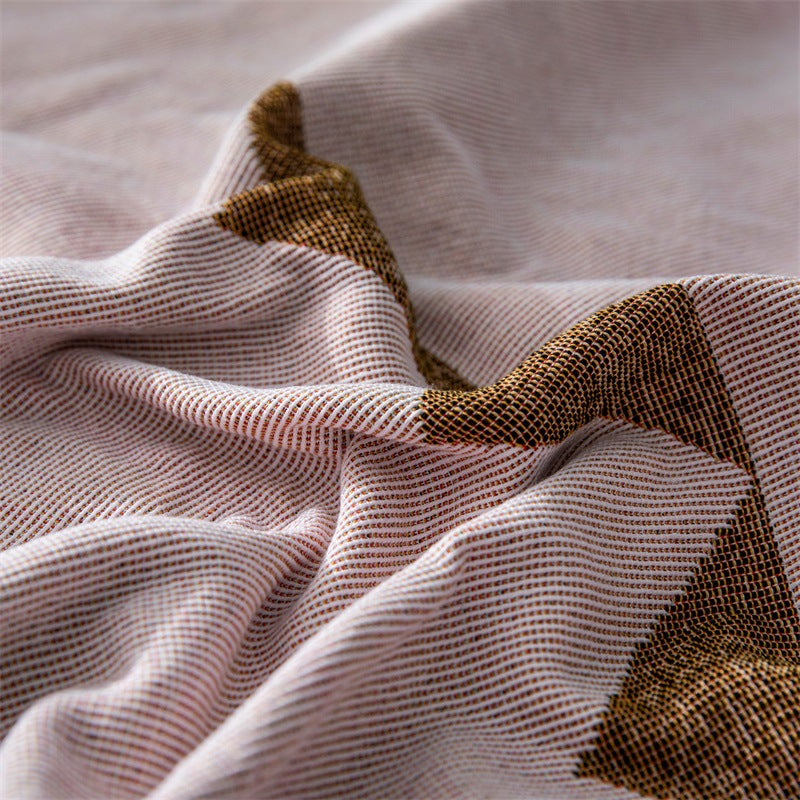 Geometric Patterned Decorative Throw Blanket
