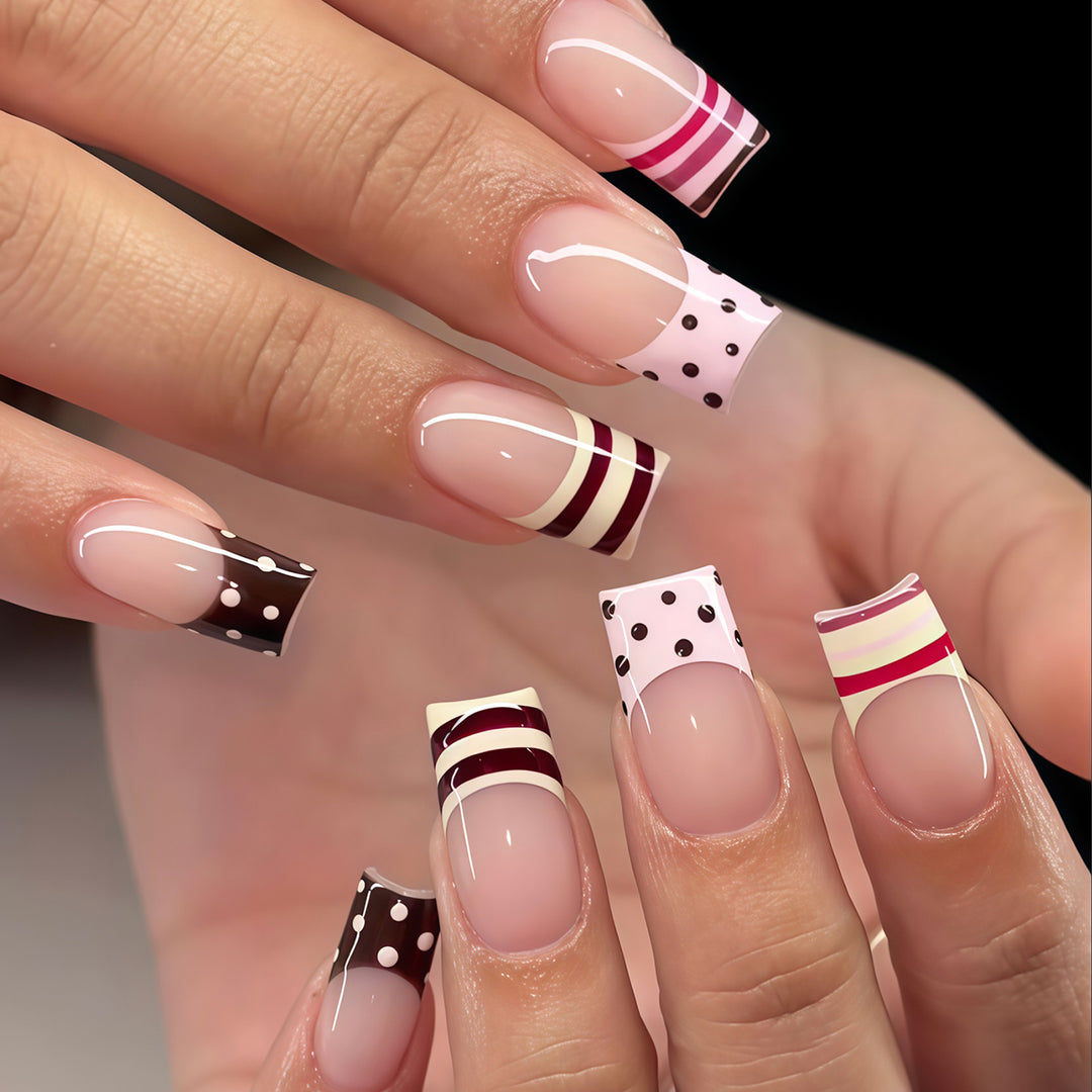Decorative Long Press-On Nail Art Tips Bowlift