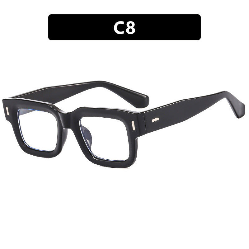 Ladies stylish square sunglasses with eye-catching leopard print Bowlift