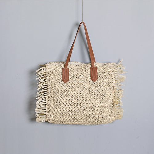 Elegant bag with fringes Bowlift