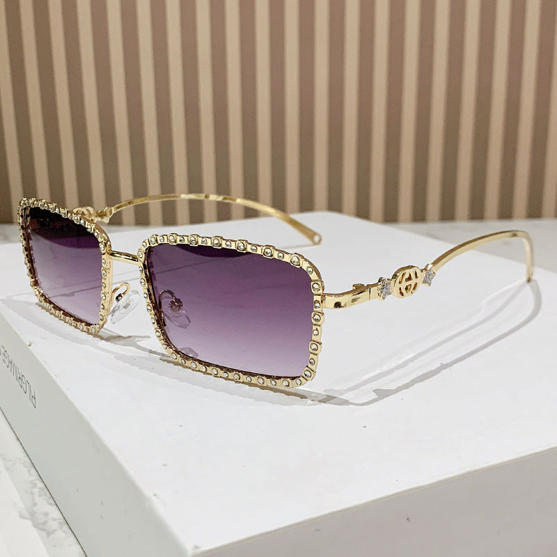 Women's elegant square sunglasses with luxurious rhinestone frame Bowlift