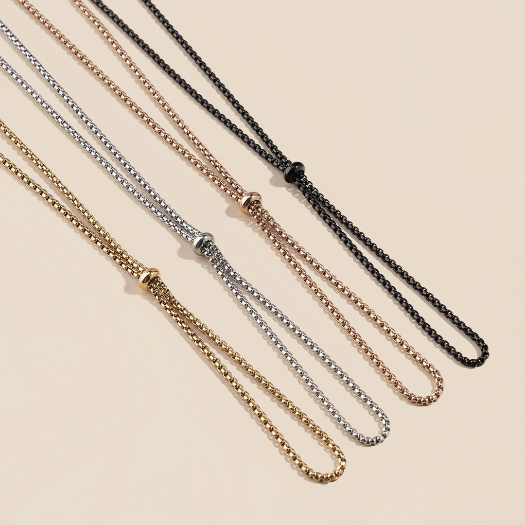 Sleek Chain Eyewear Holder Bowlift