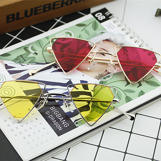 Ladies geometric sunglasses with elegant metal frame Bowlift