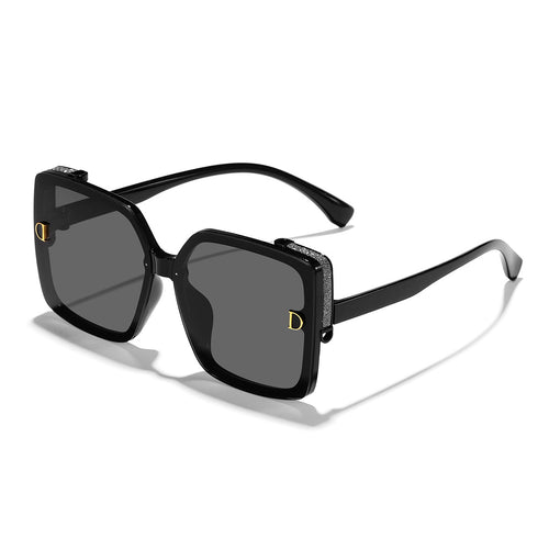 Women Designer Sunglasses with Luxurious Frame and Glittering Details Bowlift