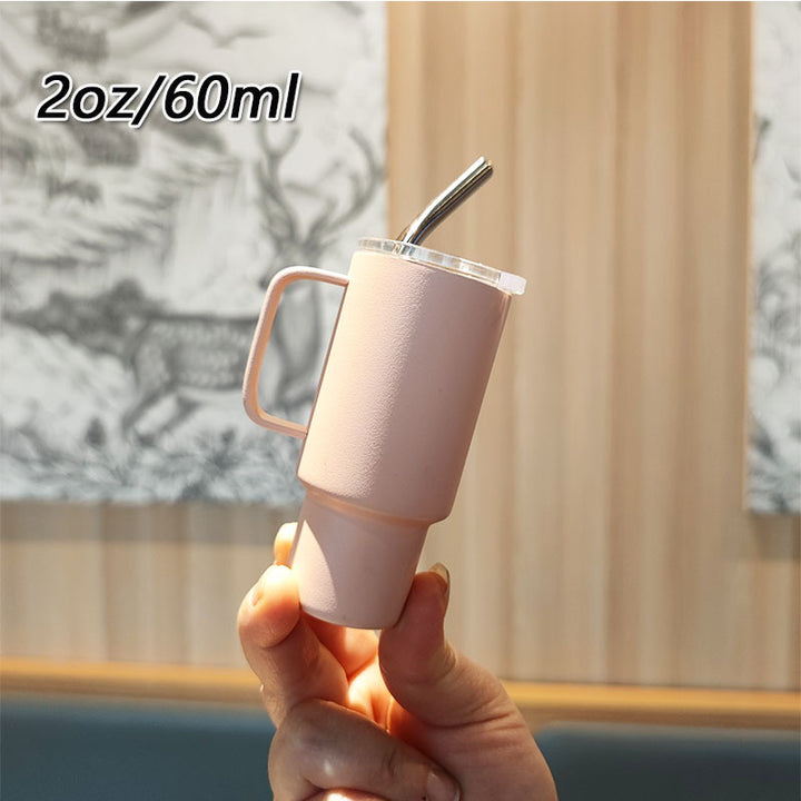 Women's practical drinking glass with metal straw Bowlift