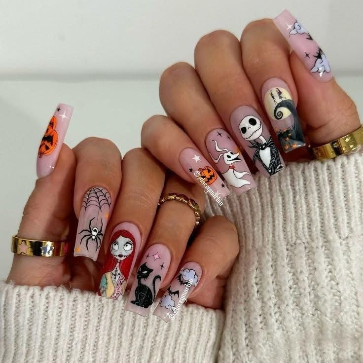 Acrylic nail set with Halloween motifs and creative 3D decorations Bowlift