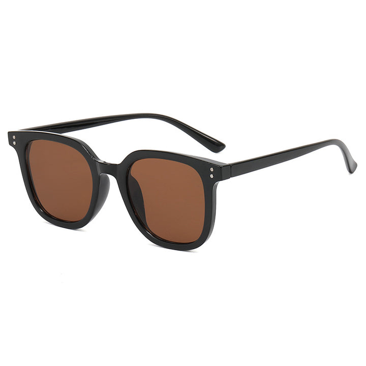 Ladies square designer glasses with thick frame and elegant profile Bowlift