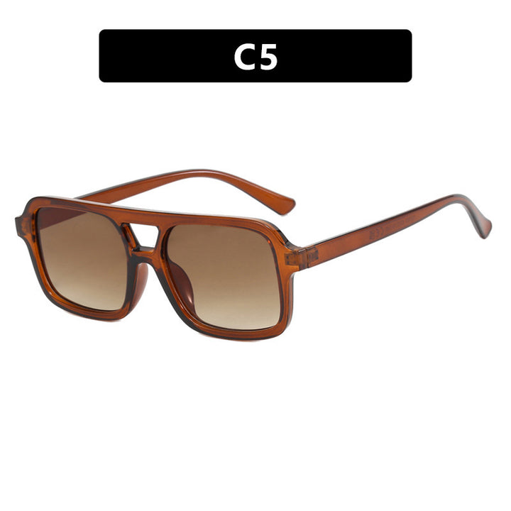 Women’s fashionable sunglasses in elegant rectangular format Bowlift