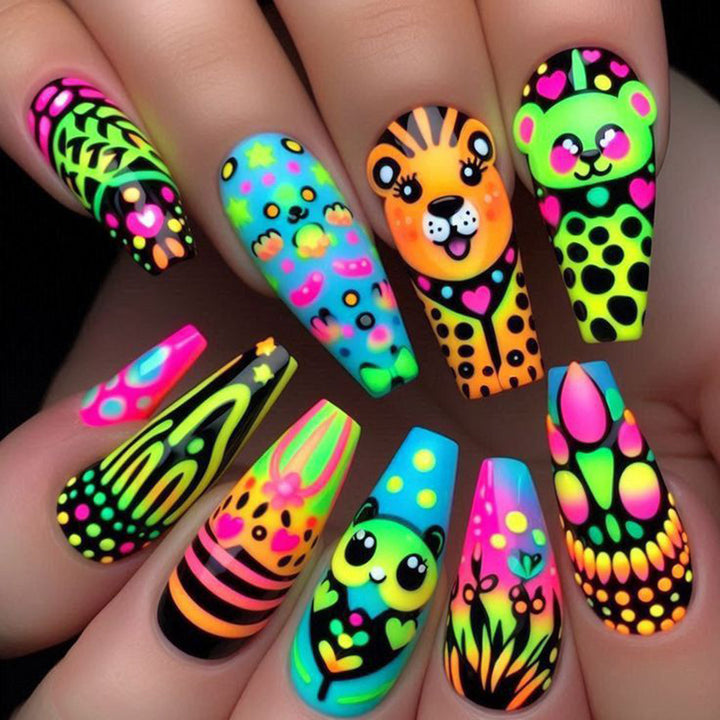 Elaborate nail art with animal motifs Bowlift
