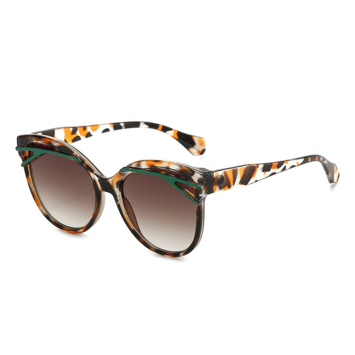 Chic Cat-Eye Sunglasses Bowlift