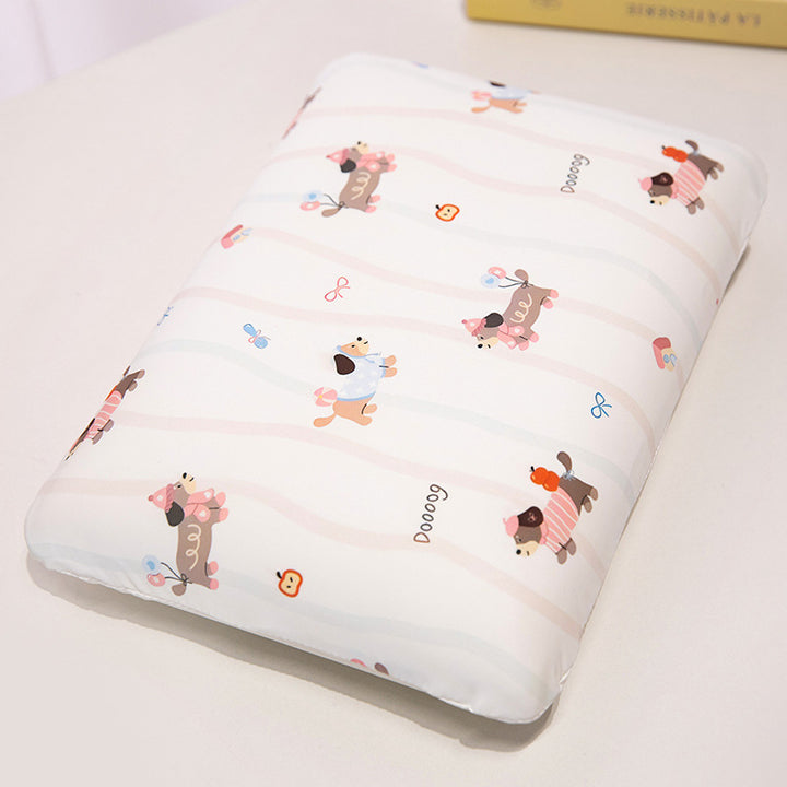 Comfortable cushion with playful animal design Bowlift