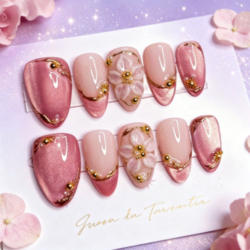 Decorative Floral Press-On Nail Set Bowlift
