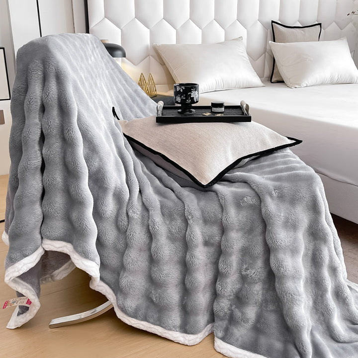 Plush Waffle-Textured Faux Fur Throw Blanket with Sherpa Backing Bowlift