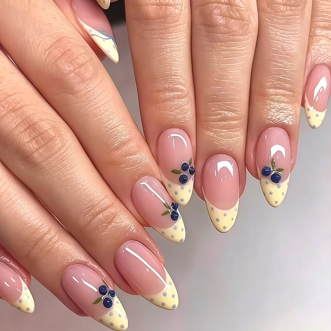 Elegant Floral Themed Press-On Nail Extensions Bowlift