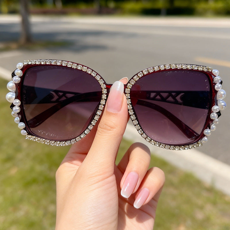 Ornate Cat-Eye Sunglasses Bowlift