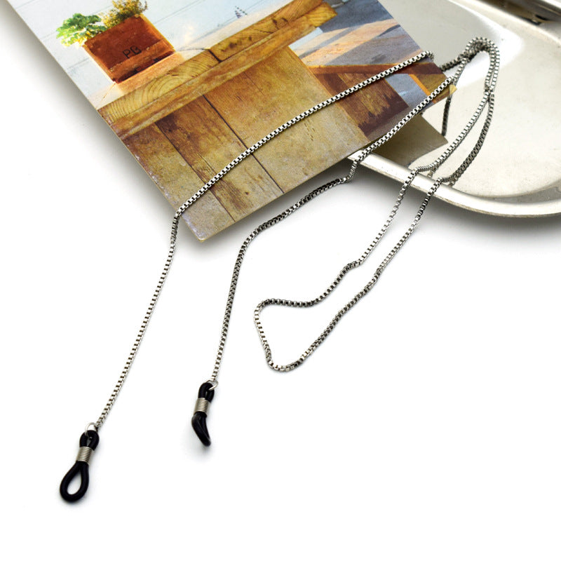 Premium Metal Eyewear Chain Bowlift