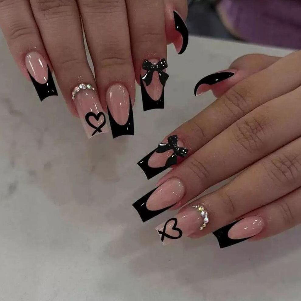 Artistic Statement Press-On Nails Bowlift
