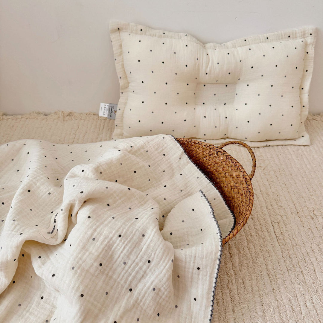 Unisex Muslin Blanket with delicate floral design and elegant ruffles Bowlift