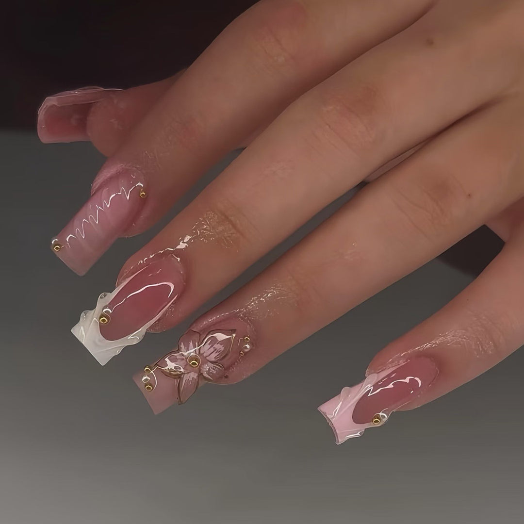 Elegant Floral Decorated Press-On Nails Bowlift