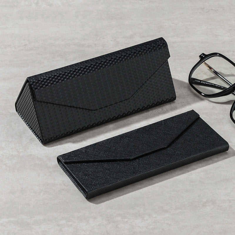 Triangular Eyewear Pouch Bowlift