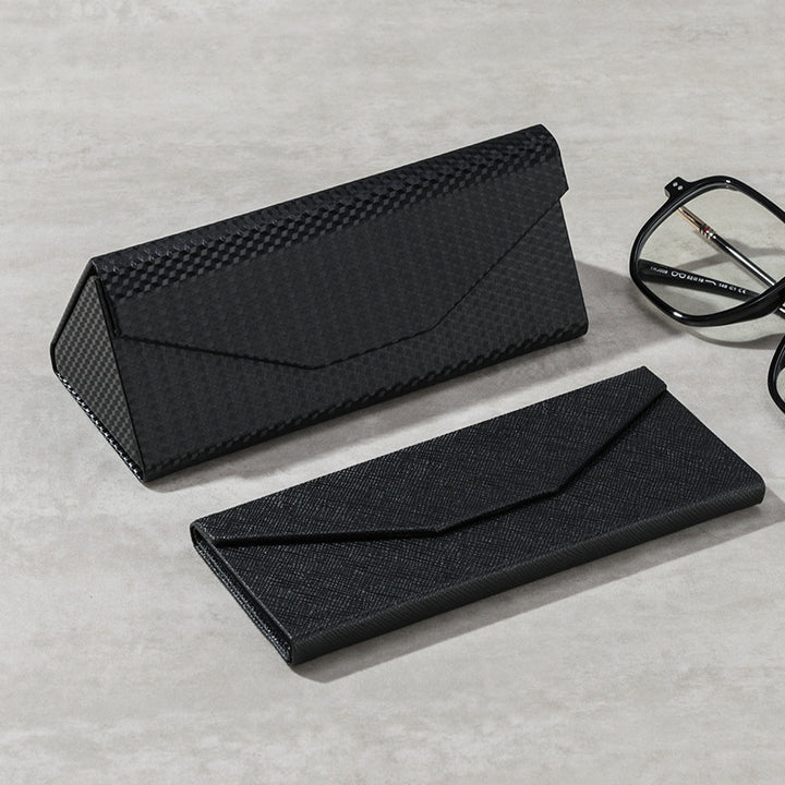 Triangular Eyewear Pouch Bowlift
