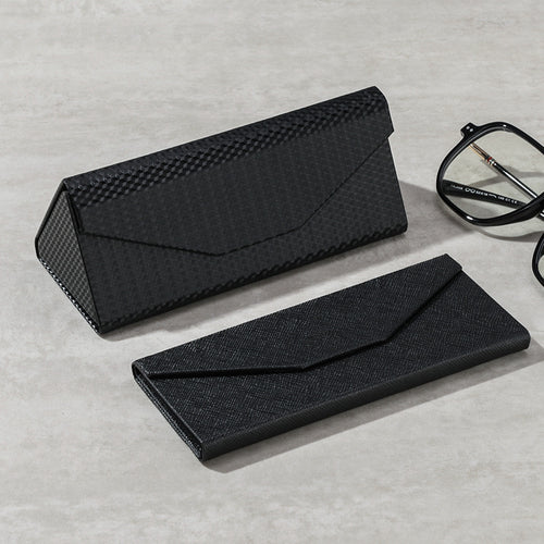 Triangular Eyewear Pouch Bowlift