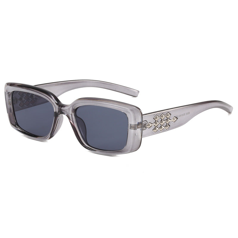 Women's fashionable glasses with embellished frame Bowlift