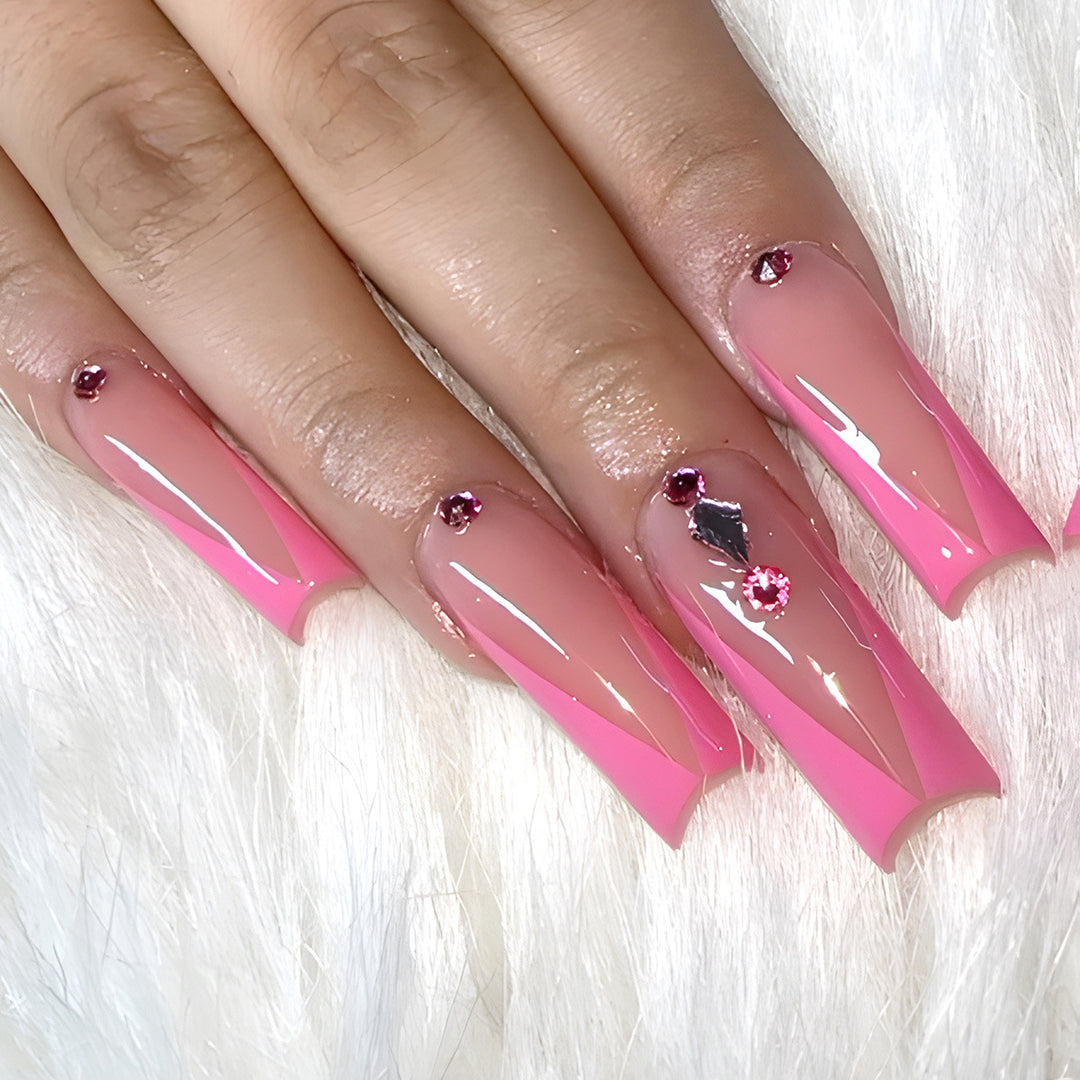 Long Stiletto Press-On Nails with Rhinestone and Glossy Finish Bowlift