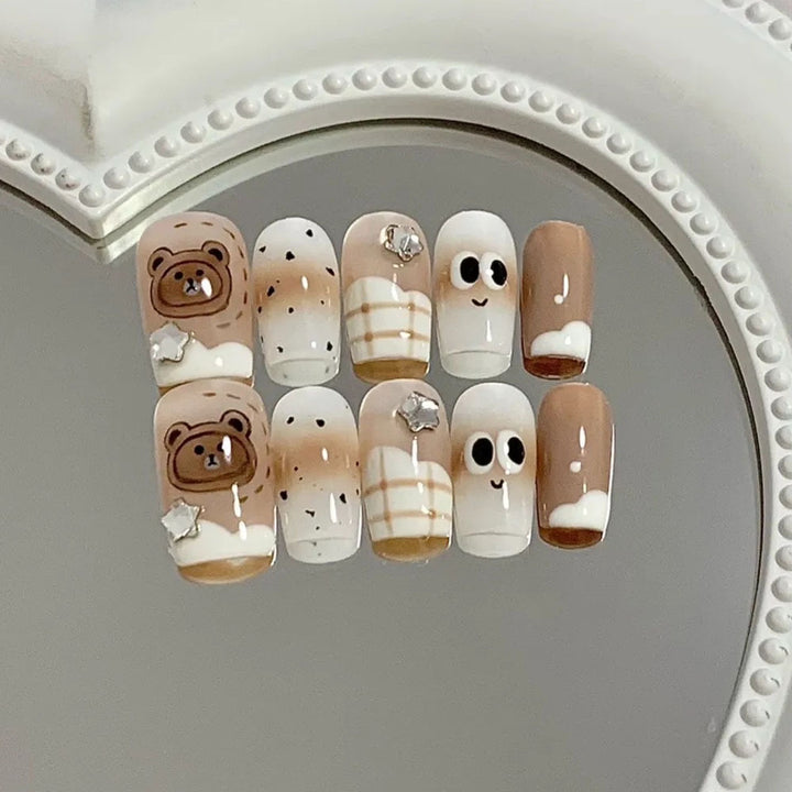 Creative Nail Art in Cute Animal Design Bowlift