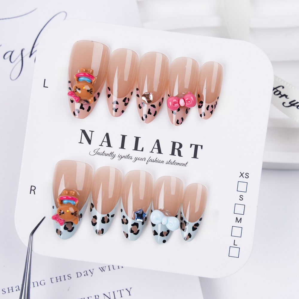 Decorative artificial nails Bowlift