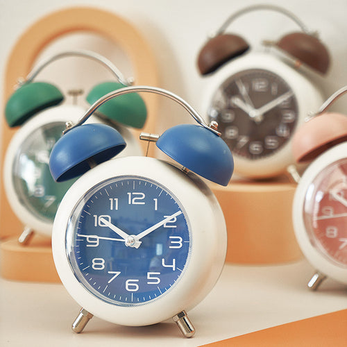 Elegant analog alarm clock with double bells and large dial Bowlift