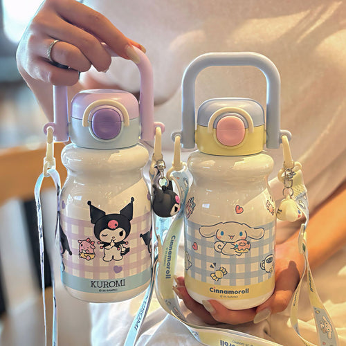 Women's water bottle with stylish Kuromi design Bowlift
