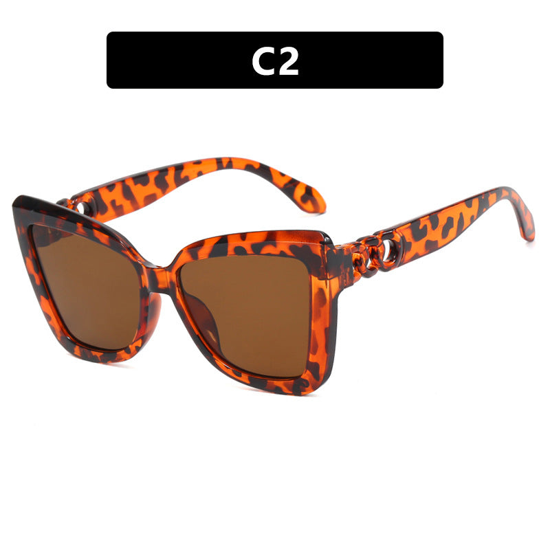 Women's trendy cat-eye sunglasses with sophisticated pattern Bowlift