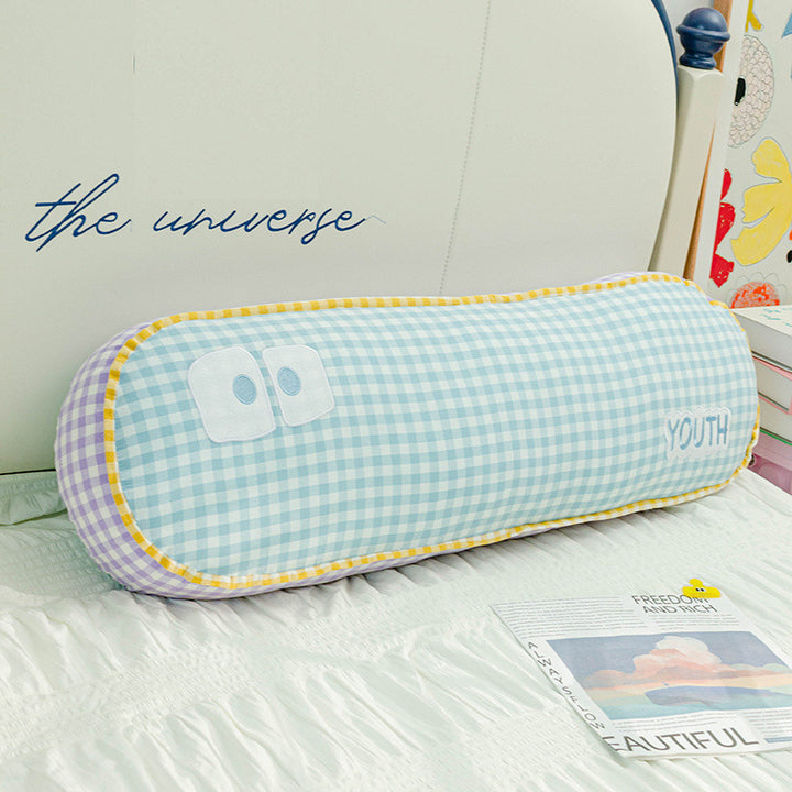Cushion roll with playful design Bowlift