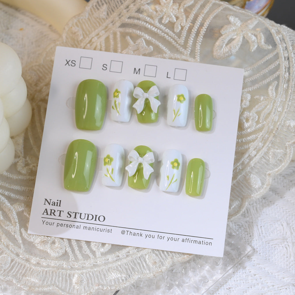 Decorative Press-On Nail Set with Floral Bow Design Bowlift