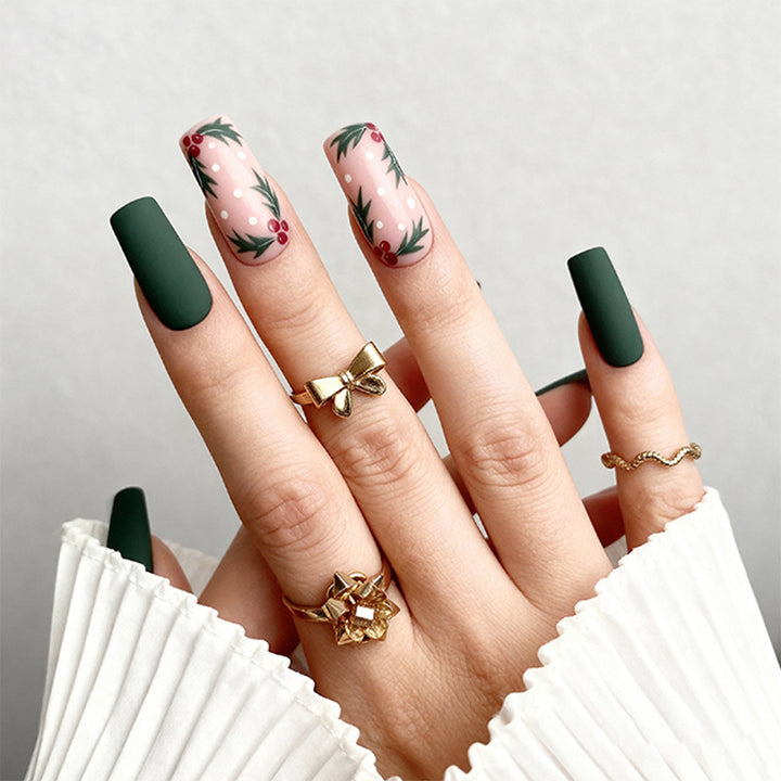 Artful Nail Tips with Botanical Motifs Bowlift