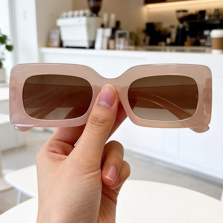 Bold Retro Square Sunglasses Bowlift