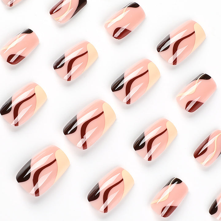 Artificial nail design with modern marble pattern Bowlift