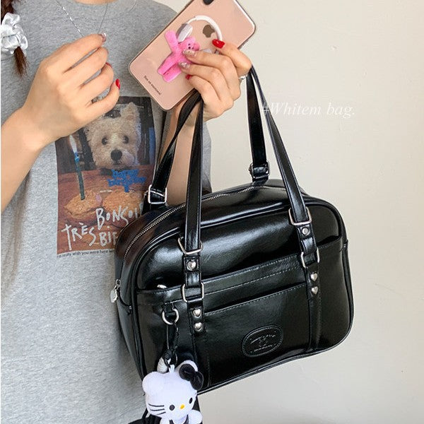 Stylish Functional Handbag Bowlift