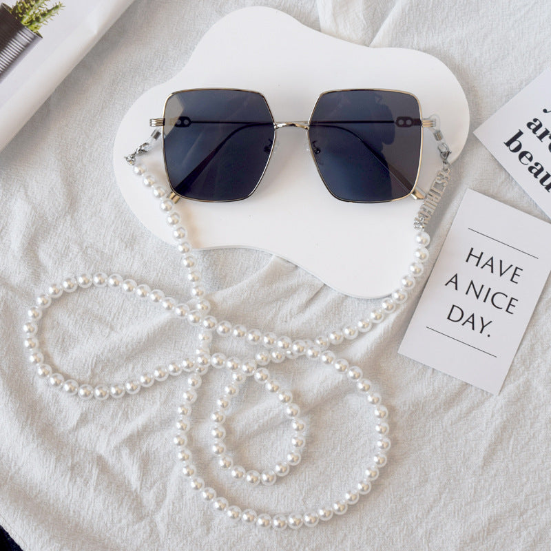 Elegant Beaded Eyewear Chain Bowlift 1786692260