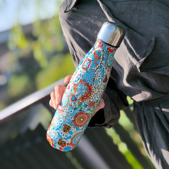 Unisex double-walled insulated bottle made of stainless steel with vacuum insulation and leak-proof screw cap Bowlift