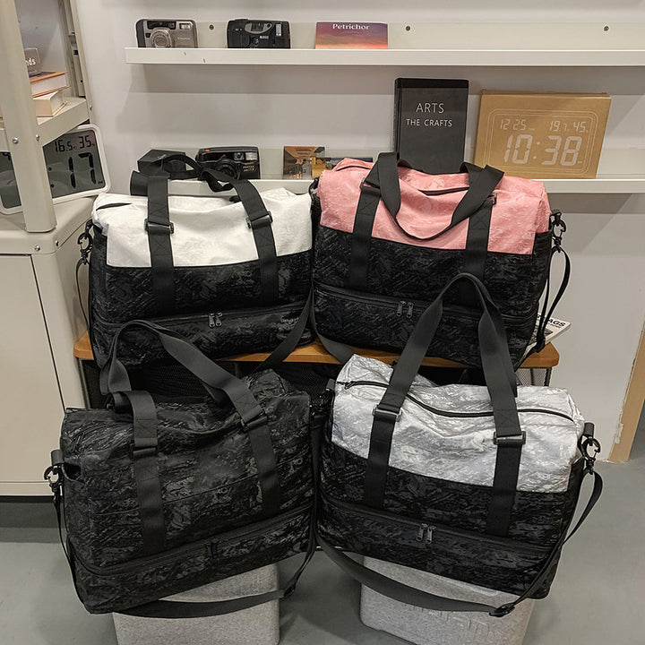 Versatile Dual-Compartment Duffle Bag Bowlift