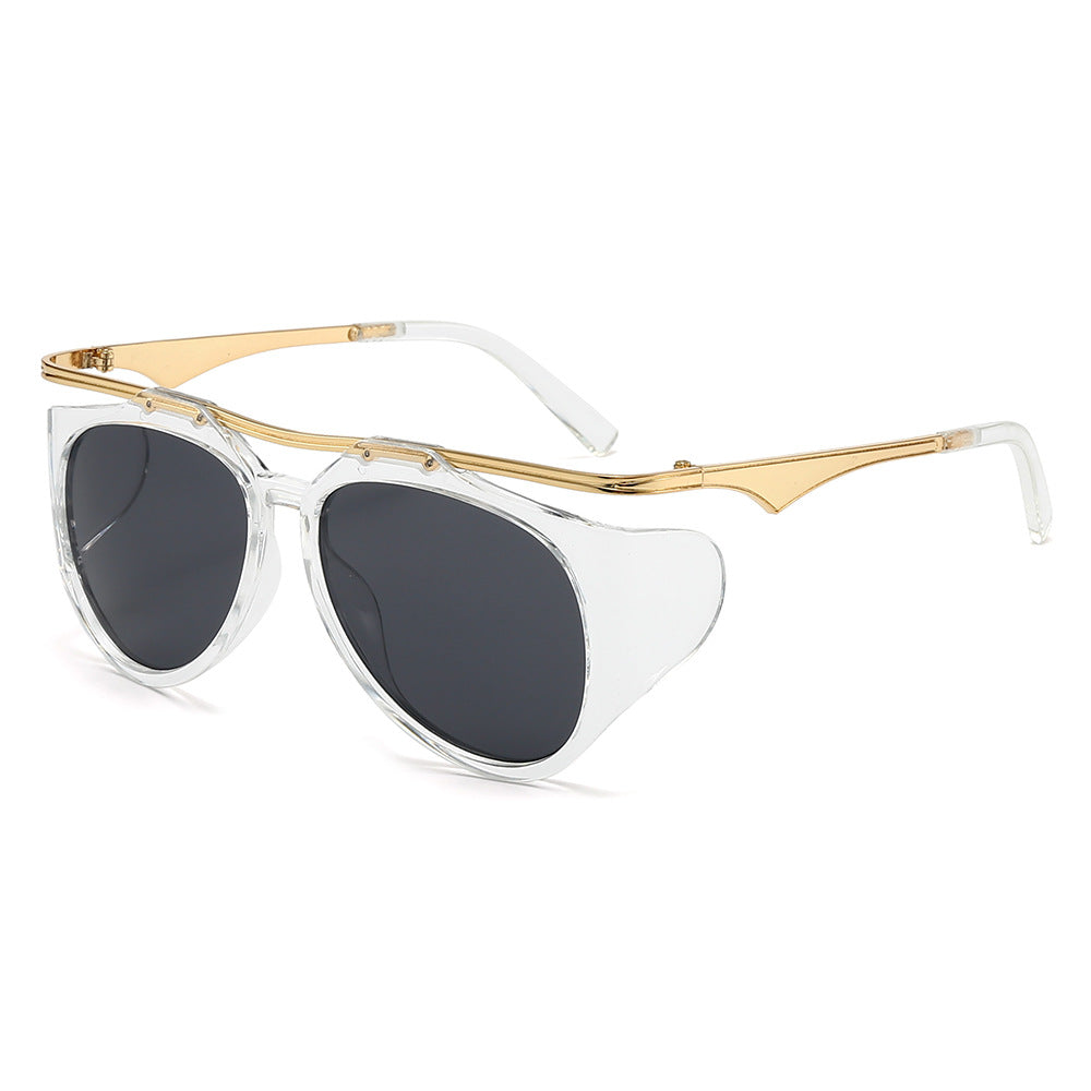 Ladies Fashion Sport Sunglasses with Oversized Frame and Golden Accents Bowlift